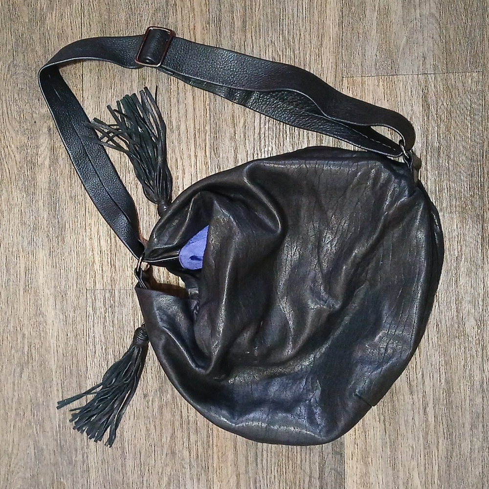 Vintage DanAzan Black Leather Hobo Slouch Sling Bag.